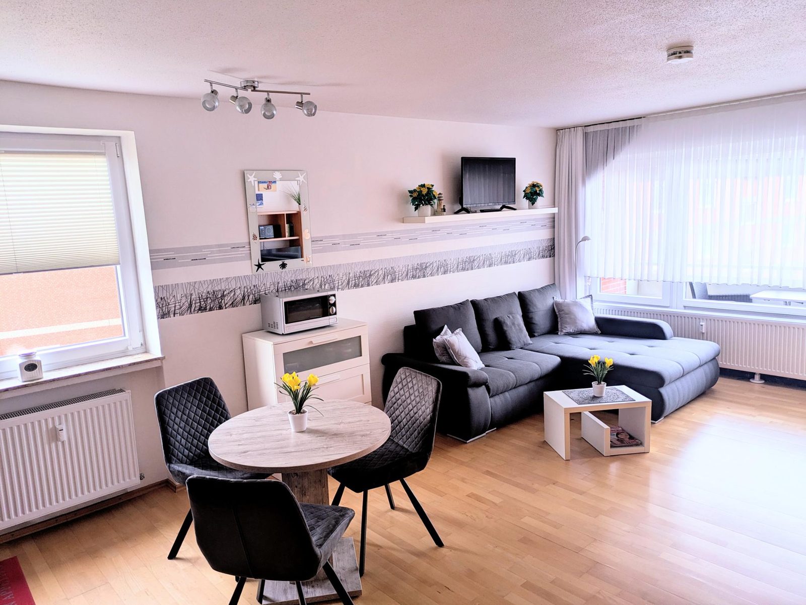 Essbereich mit Sofaecke